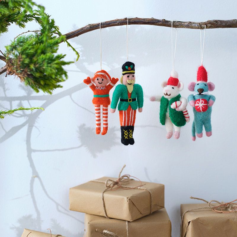 Aveva - Little Hangings - Elf