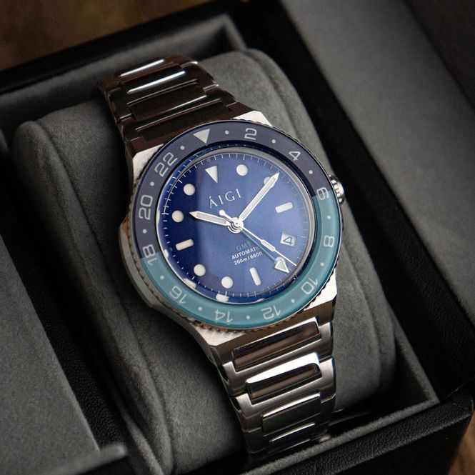 Hovedbilde ÁIGI - Arctic GMT - Blå