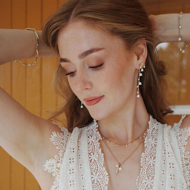 A&C - Lilies & Pearls lange øredobber