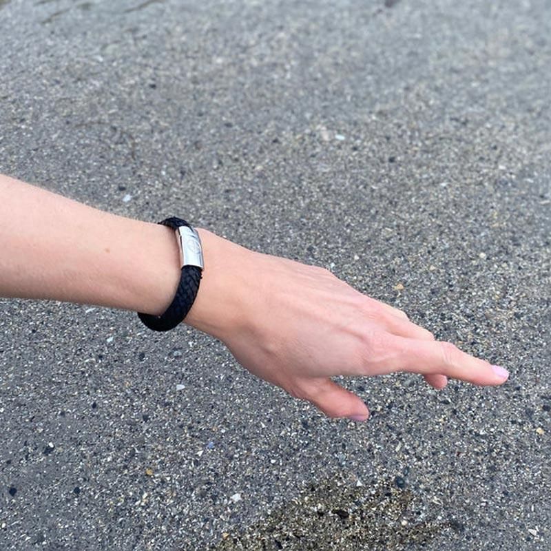 Studio EBN - Round Bracelet Silver - Black